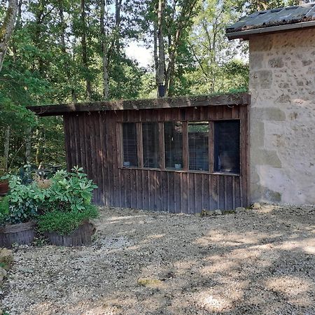 Le Gite De La Cabane De L'Oiseau Couze-et-Saint-Front Екстер'єр фото