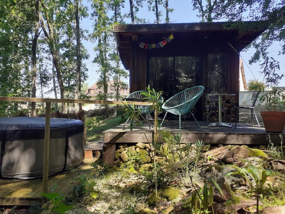 Le Gite De La Cabane De L'Oiseau Couze-et-Saint-Front Екстер'єр фото